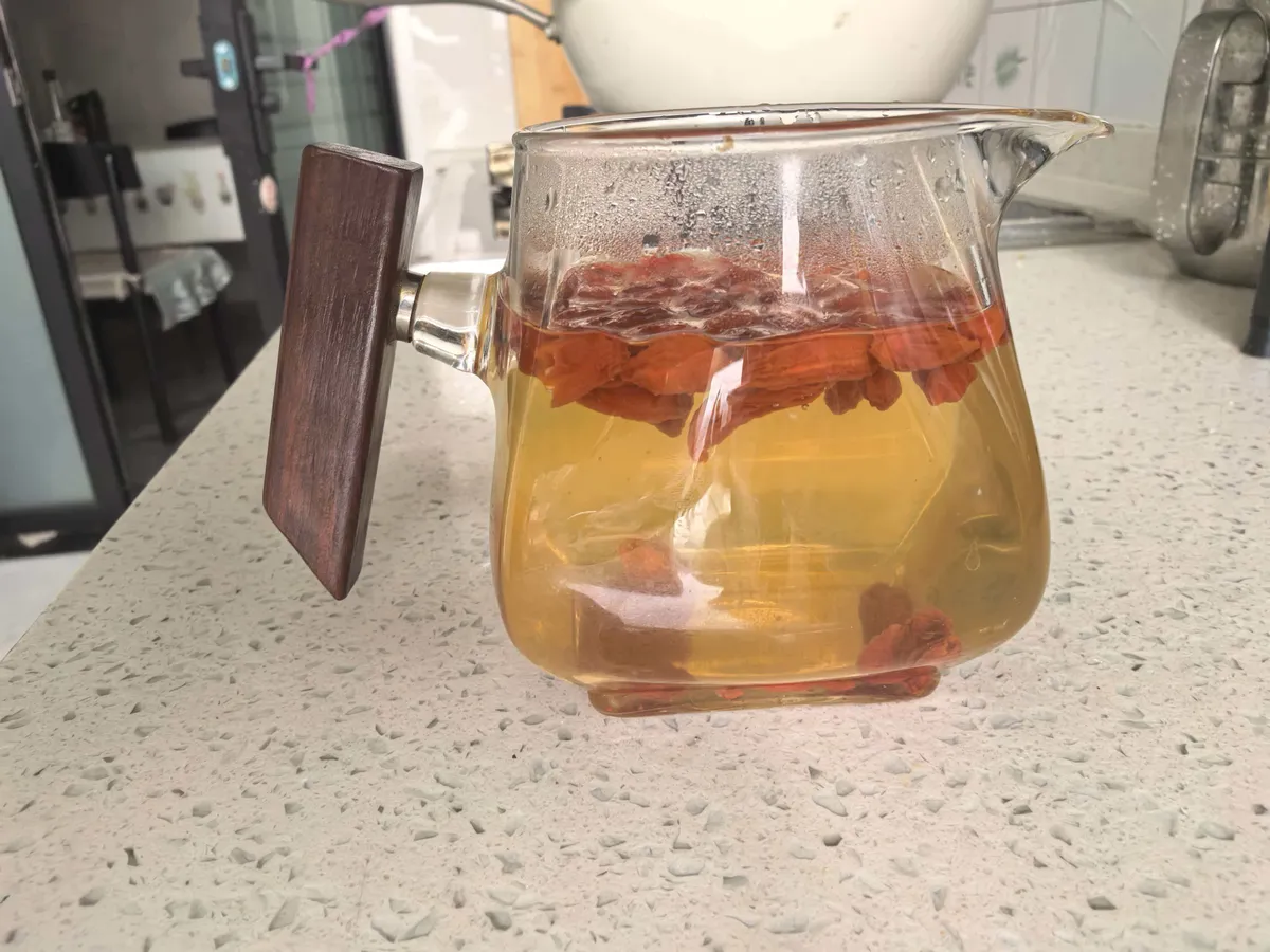 Goji berry tea in a glass gongdao bei pitcher